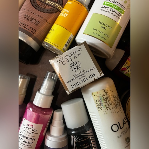 🔥 HUGE FULL SIZED BEAUTY SKINCARE MIXED HIGH END LOT KATE PHILOSOPHY, & MORE - Picture 8 of 9